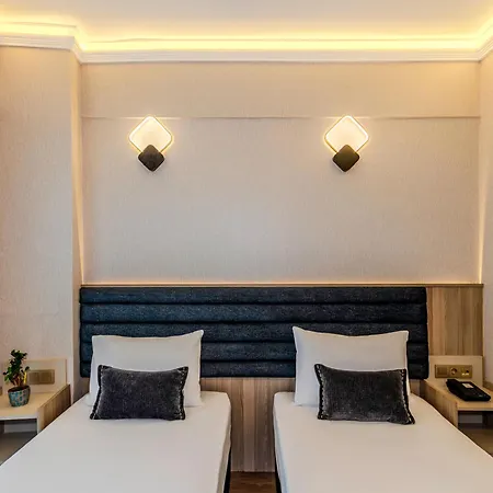 Special Hotel *
